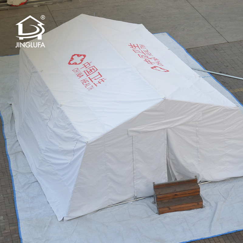 금속 프레임이있는 텐트