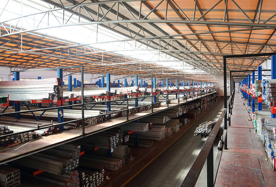 텐트 공급 업체